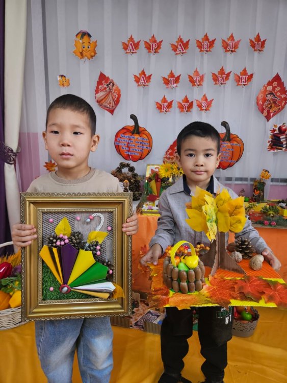 "Күз сыйы" атты көрме ұйымдастырылды.